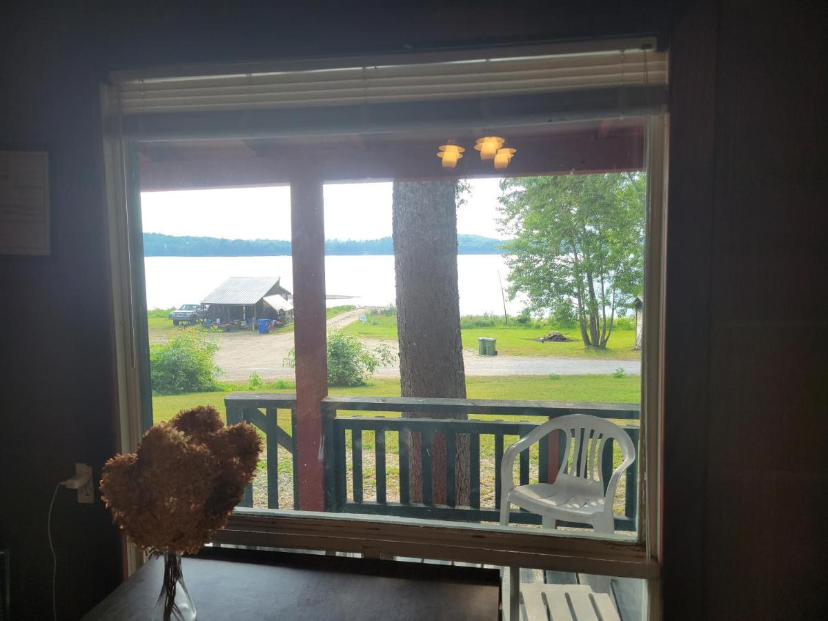 Chalet With Great Lake View Gracefield Exterior foto